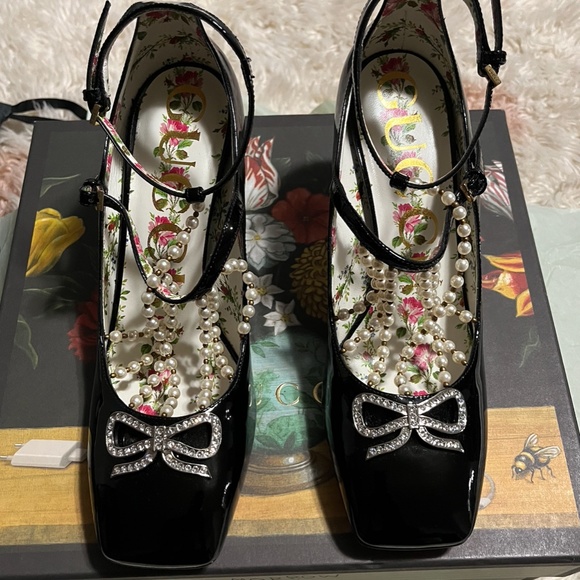 New Authentic Gucci Women's Taide Double Buckle Pumps - Picture 15 of 16